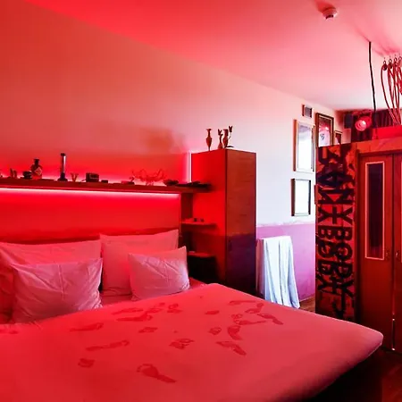 Hotel Anybody - Awarded